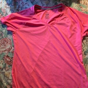 Danskin Now Women's Pink Short Sleeve V-Neck Top Size Large Active Wear